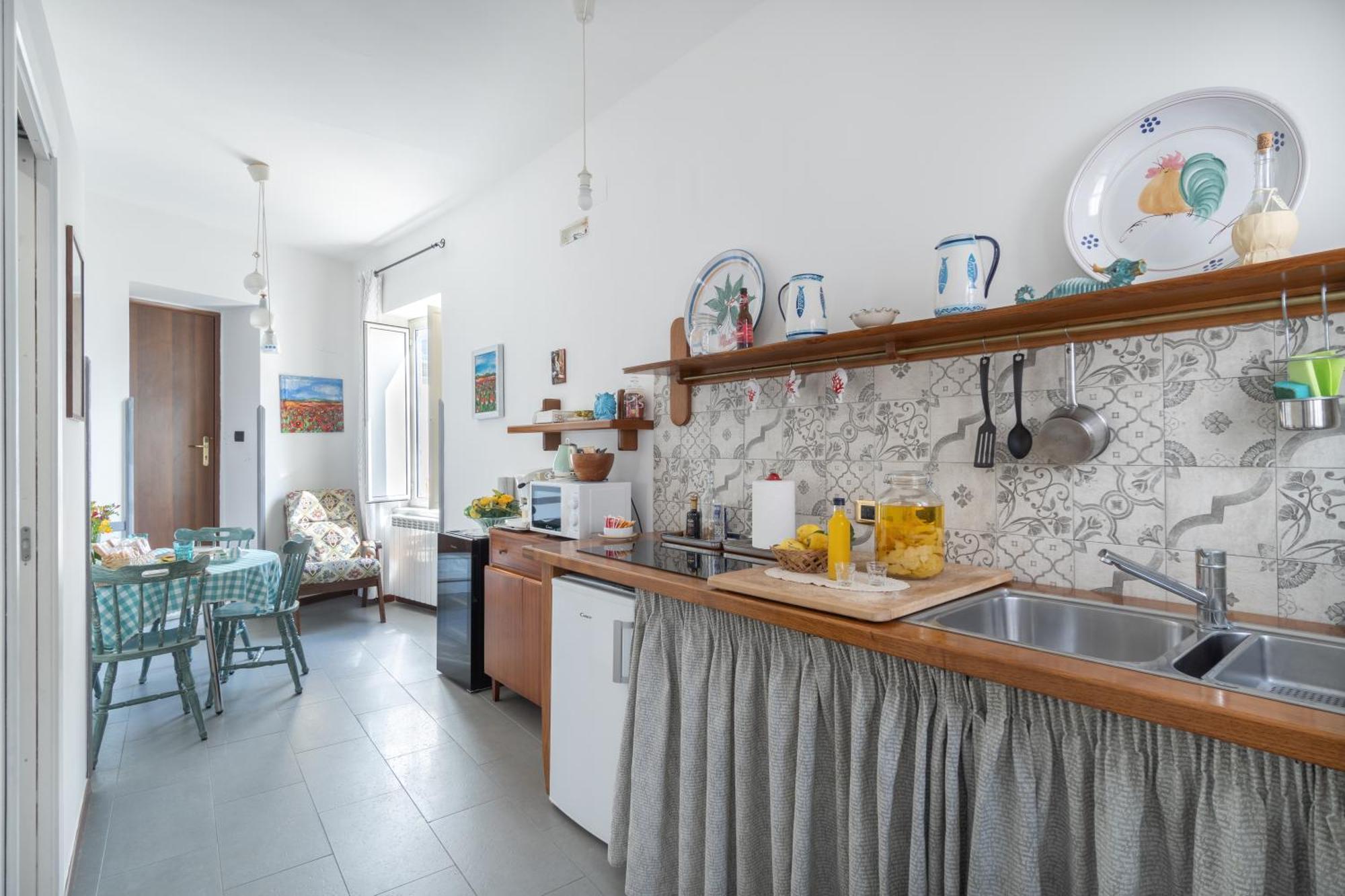 La Casa Nel Cortile Bed and Breakfast Vico Equense Exteriör bild